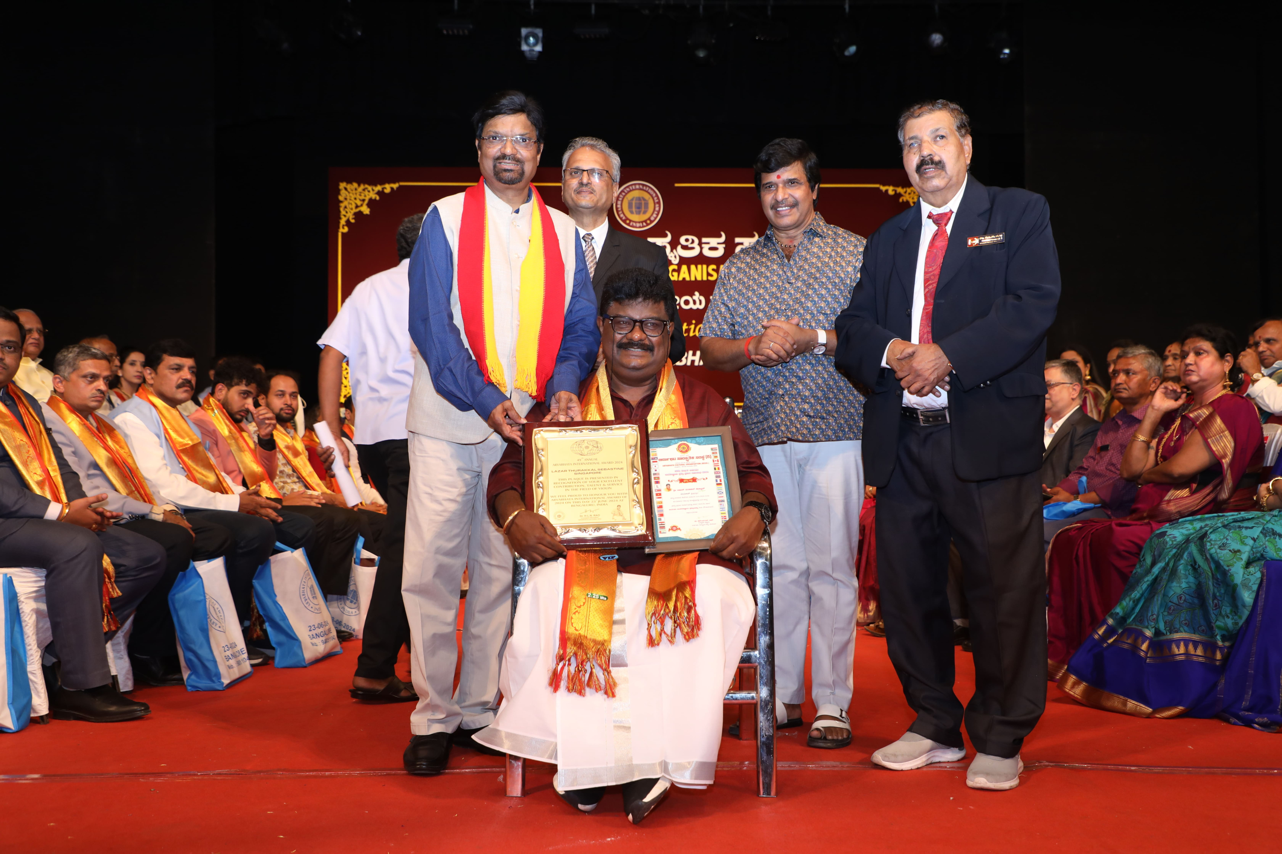 Sri Lazar TS receiving the Aryabhata International Award 2024